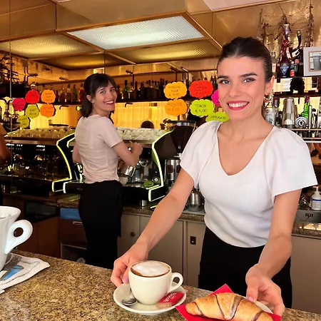 Le Star ホテル 2*